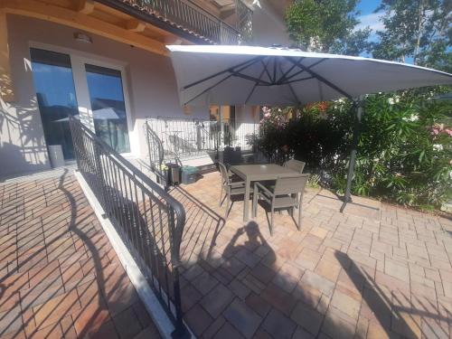 Ponte Caffaro Apartment | Mario's house on Lake Idro