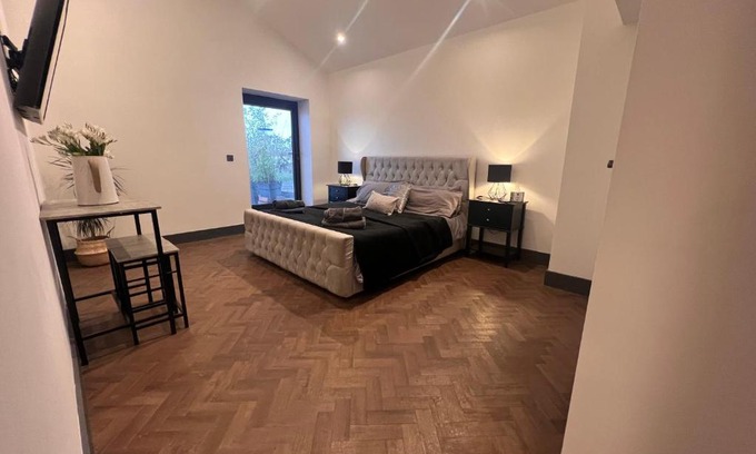 Rugeley House | Marmalade Barn Guest Suite with wet room
