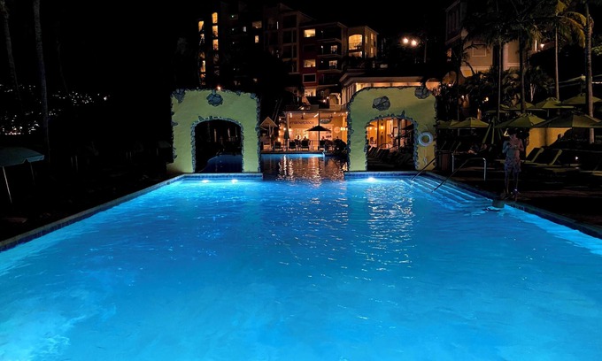 Flag Hill Villa | MARRIOTT's Frenchman's Cove Oceanfront Resort, 2 BDR/2BATH, direct from Owner.