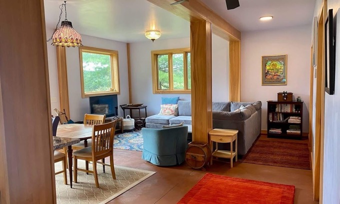 Cabot House | Marshfield/Cabot Unique Eco Friendly Home on 11 acres