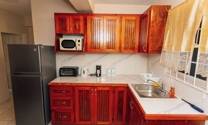 Potters Village Apartment | Martin's Way @ Potters Village 1 Bedroom Apartment