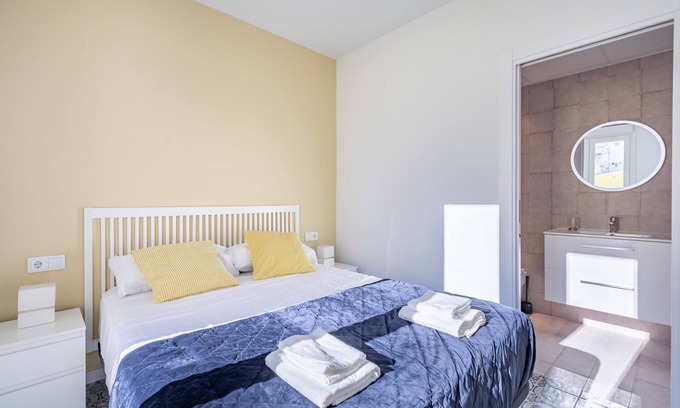 La Petxina Apartment | ☀ Marvellous Apt. with a Large Private Terrace ☀