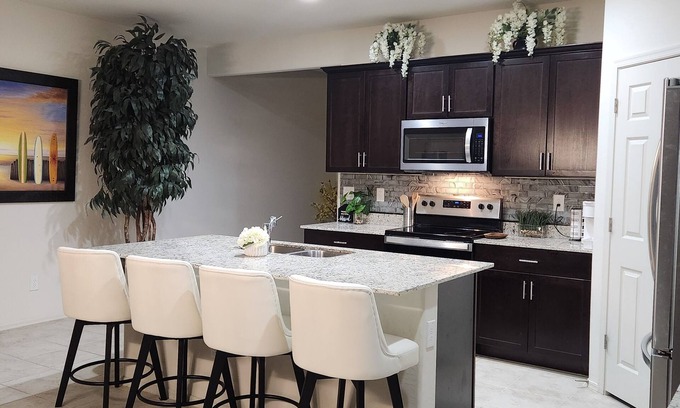Maricopa House | Marvelous 4-bedroom house with AC in Maricopa