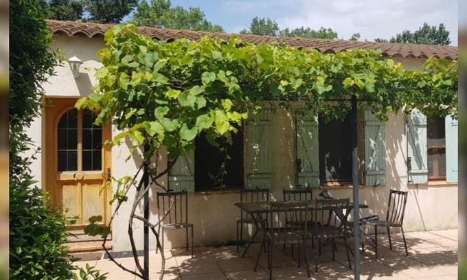 Arles House | Mas de Guinot