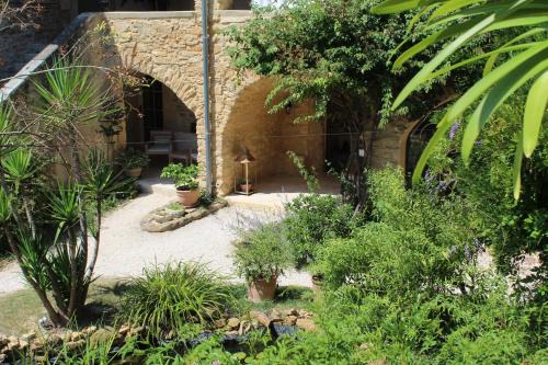 Sabran Apartment | Mas des Pelissiers Gîte