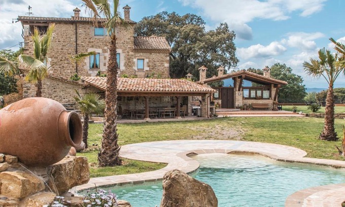 Riudellots de la Creu House | Mas Tulsà Casa Rural Girona