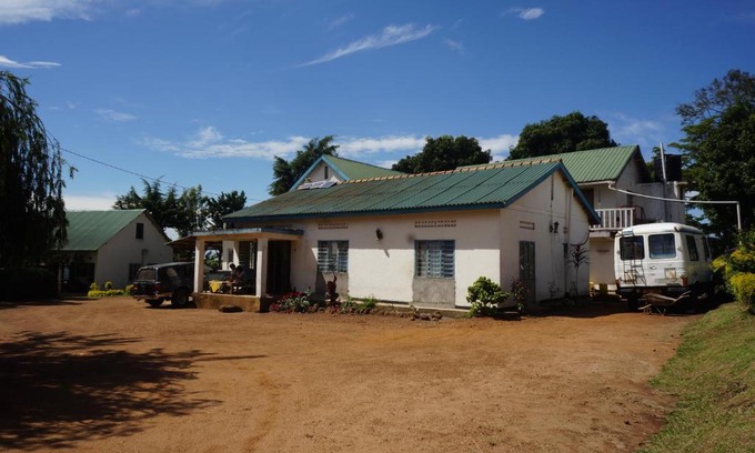 Central Region Hostel | Masaka Backpackers, Tourists Cottage & Campsite