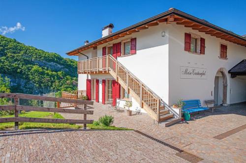 Civezzano Apartment | Maso Cantanghel wine retreat