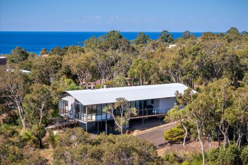 Eagle Bay House | Matilda I Private Properties