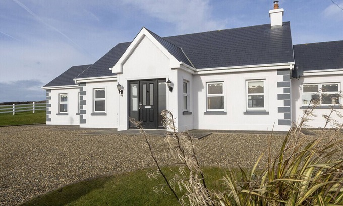 Doonbeg Ski Chalet | Matthews Cottage Doonbeg