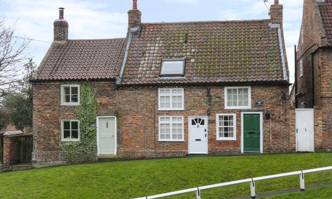 Scawton House | May Cottage, York