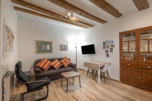 Ejulve House | Mayor 10