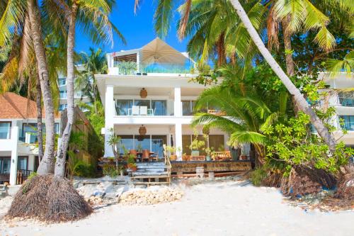 Balabag Villa | Mayumi Beach Villa