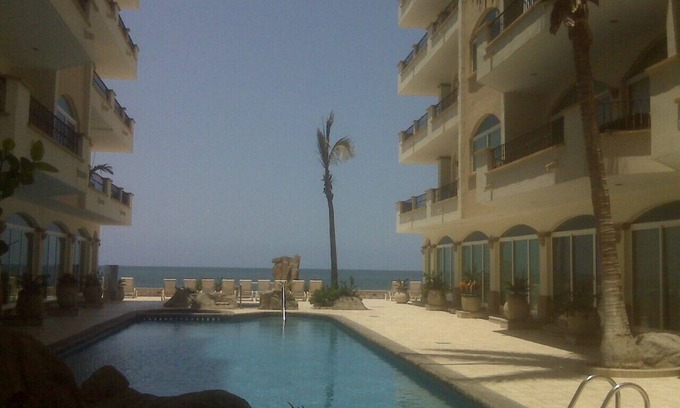 Quintas del Mar Condo | Mazatland Beach Front Condominium