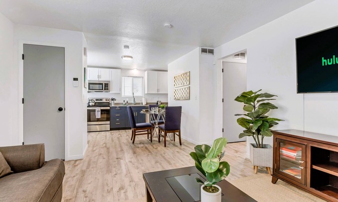 Sugar House Apartment | McClelland by Cloud Dream Homes