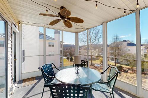 Table Rock Apartment | Meadow Ridge Memories