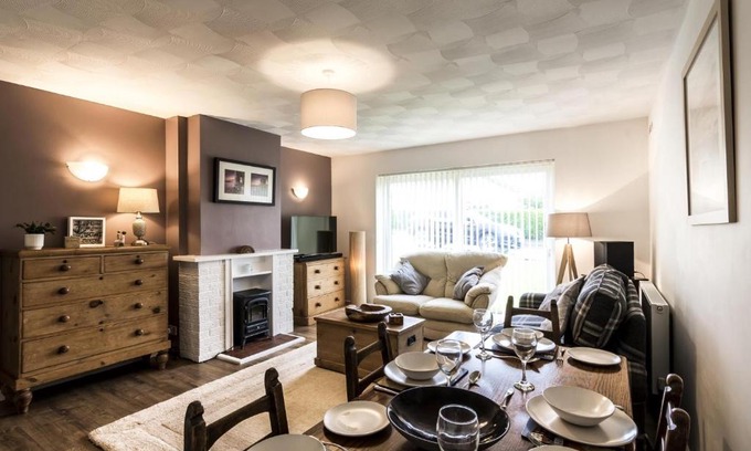 Jameston House | Meadow View - 3 Bedroom - Jameston