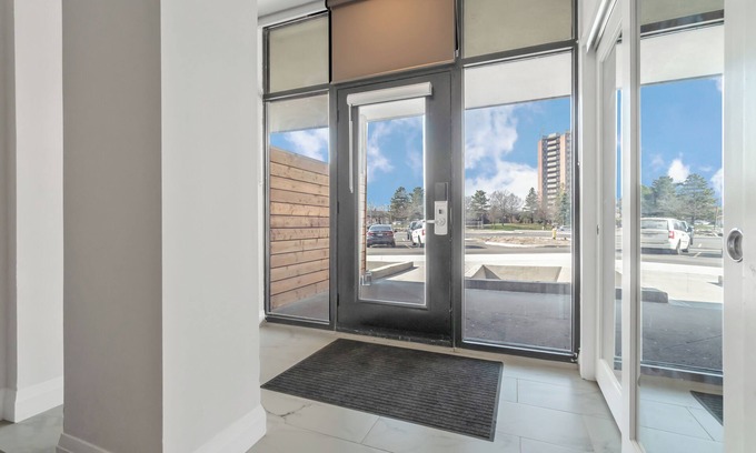Dean Park Apartment | Meadowvale Apartment Hotel