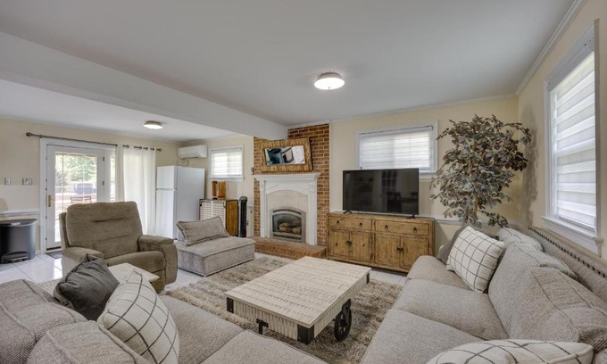 Mechanicsville Apartment | Mechanicsville Vacation Rental about 8 Mi to Richmond