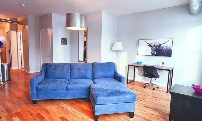Tri-Taylor Apartment | Medical District Gem III