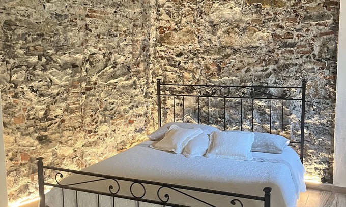 Pre Apartment | MEDIEVAL LOFT THE STONE