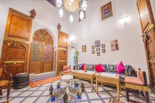 Dar Tazi House | Medina Sky