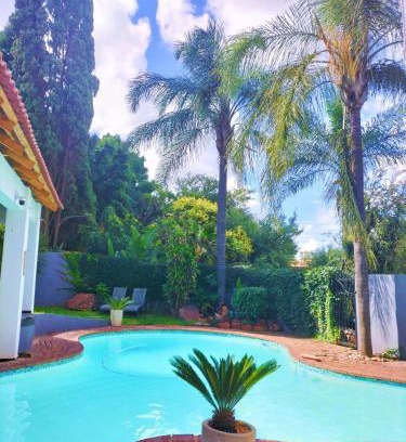 Constantia Park Apartment | Mediterranean Palms