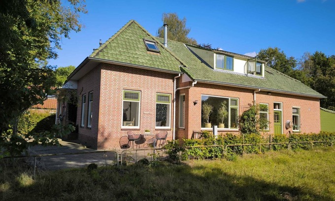 Bellingwedde Bed & Breakfast | Meeting of course! Relaxed B&B in the beautiful Westerwolde. (4pers.)