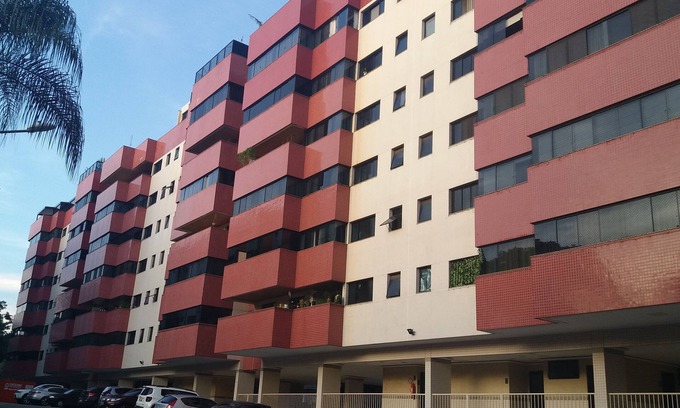 Asa Norte Apartment | Mega apartment on SQN 214 opposite the Olhos D`Água Park