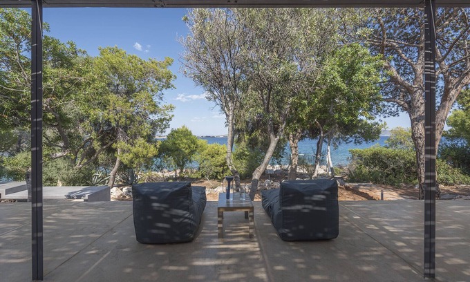 Bralos Villa | "Megara on the Beach" Villa