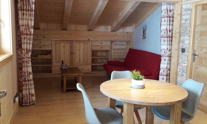 Megeve Apartment | MEGEVE, Rochebrune, apart. 3/4 people at the foot of the slopes