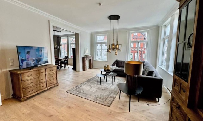 Celle Apartment | MEL&BENS Castle Suite | Old Town | Parking Option