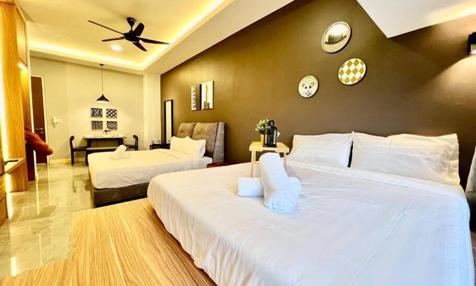 Taman Melaka Raya Apartment | Melaka town {Imperio Studio} Pool-view/4pax/bathub