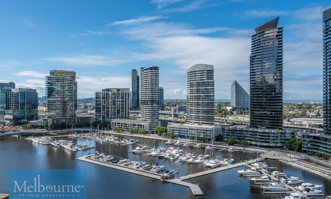 Docklands Apartment | Melbourne Private Apartments - Collins Street Waterfront, Docklands