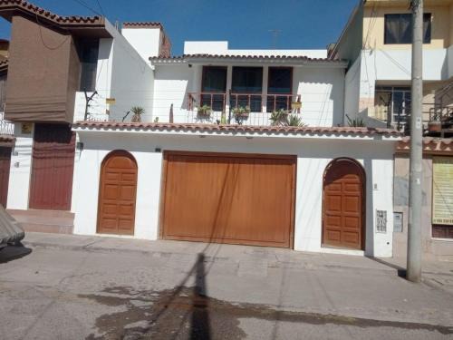 Jose Luis Bustamante y Rivero Bed & Breakfast | Melgar