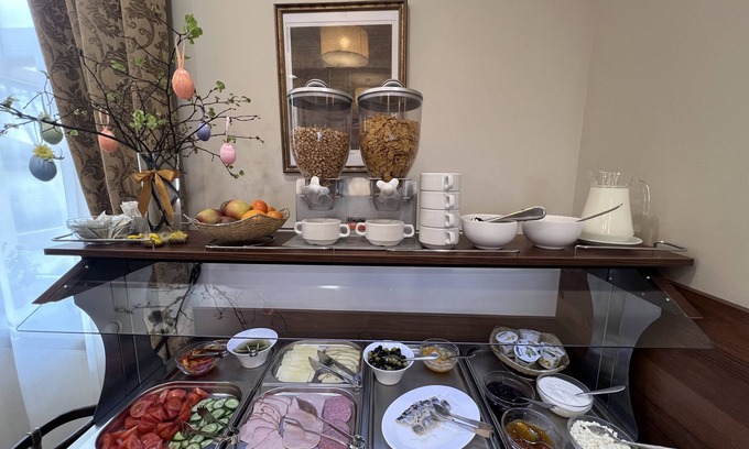 Old Town Hotel | Memel Hotel