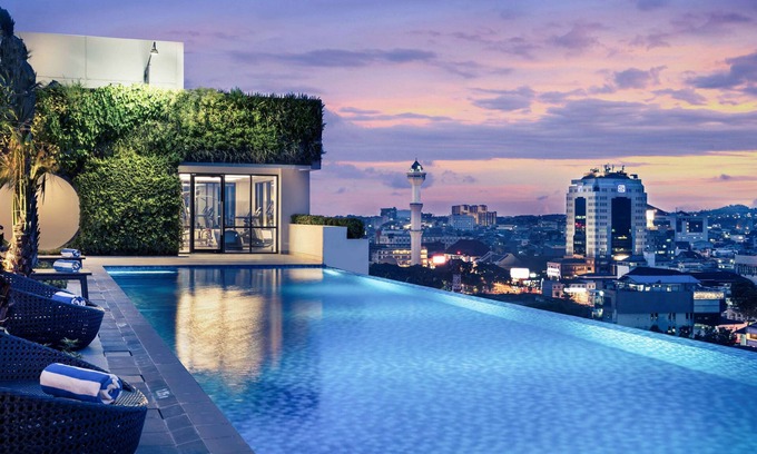 Astana Anyar Hotel | Mercure Bandung City Centre