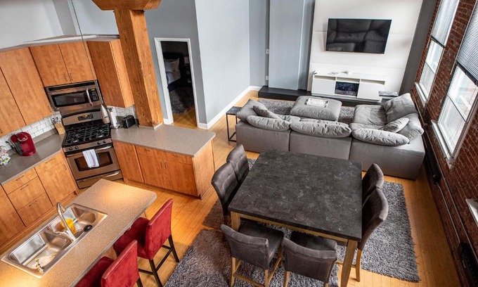 Wholesale District Apartment | Meridian Lofts