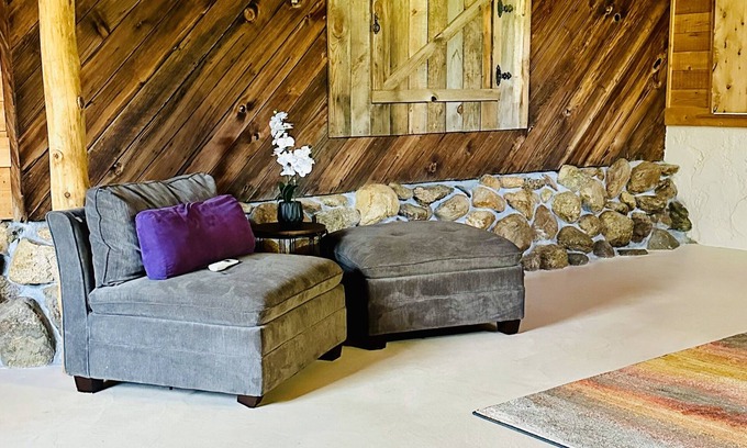 Solomon Cabin | Mesquite RetreatnPima, Arizona