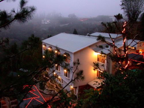 Fengyuan District Bed & Breakfast | Meteor Garden B&B