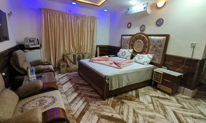 Quetta House | Metro Guest House