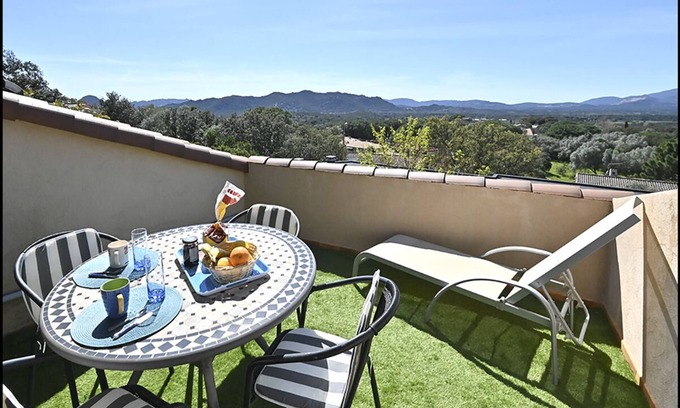 Porto-Vecchio Apartment | Meublé de tourisme classé 3 * 2 terrasses-parking privé clim- internet Wifi
