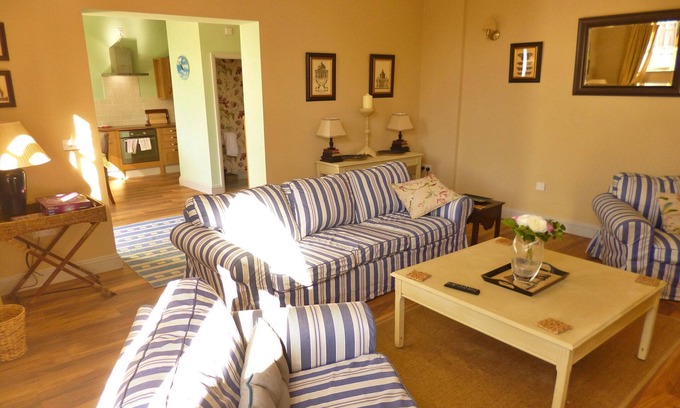 Breedon on the Hill Cottage | Mews Cottage in Breedon with Luxurious Ensuites
