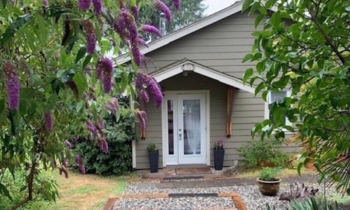 Halfmoon Bay Cottage | Mezzaluna - Cottage by the Sea