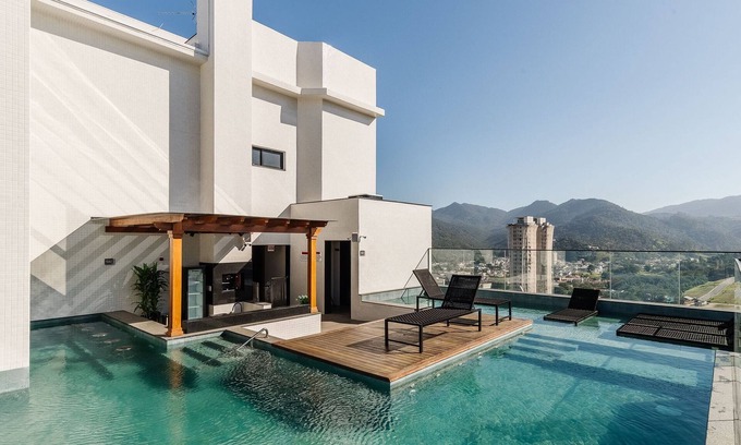 Centro Apartment | MHFs Apartamentos com Vista Mar Itapema