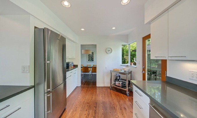 North Queen Anne House | Mid-Century Mod Home North Queen Anne