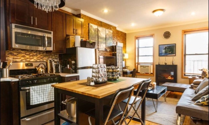 Midtown West Apartment | Midtown Manhattan Modern Charming 1BD Apt near Times Square