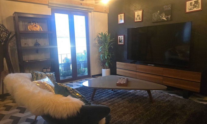 Santeagueda Apartment | Miles Davis! Charming Space in Val’Quirico