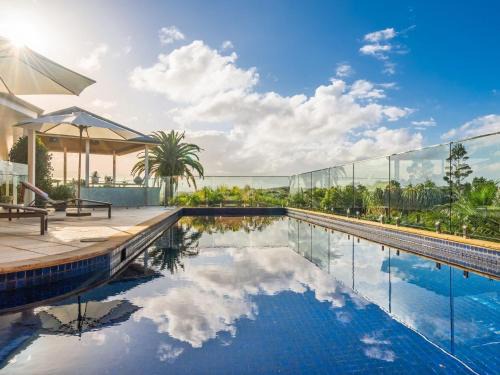 Coopers Shoot House | Milla's on Coopers - luxury retreat with pool