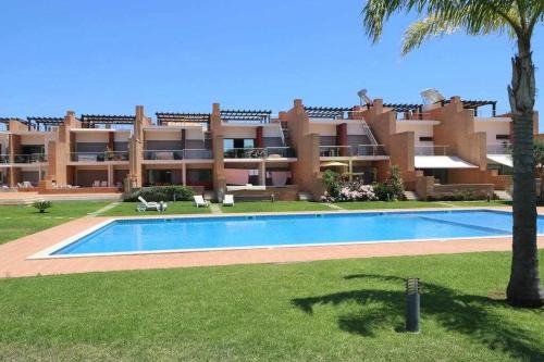 Vilamoura Apartment | Millennium golf by FHR piscina & parking